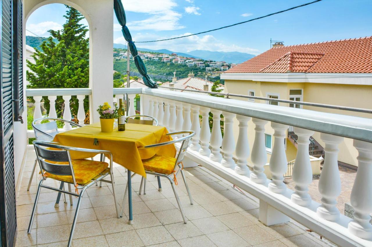 Apartman Gabrijela Senj  Esterno foto
