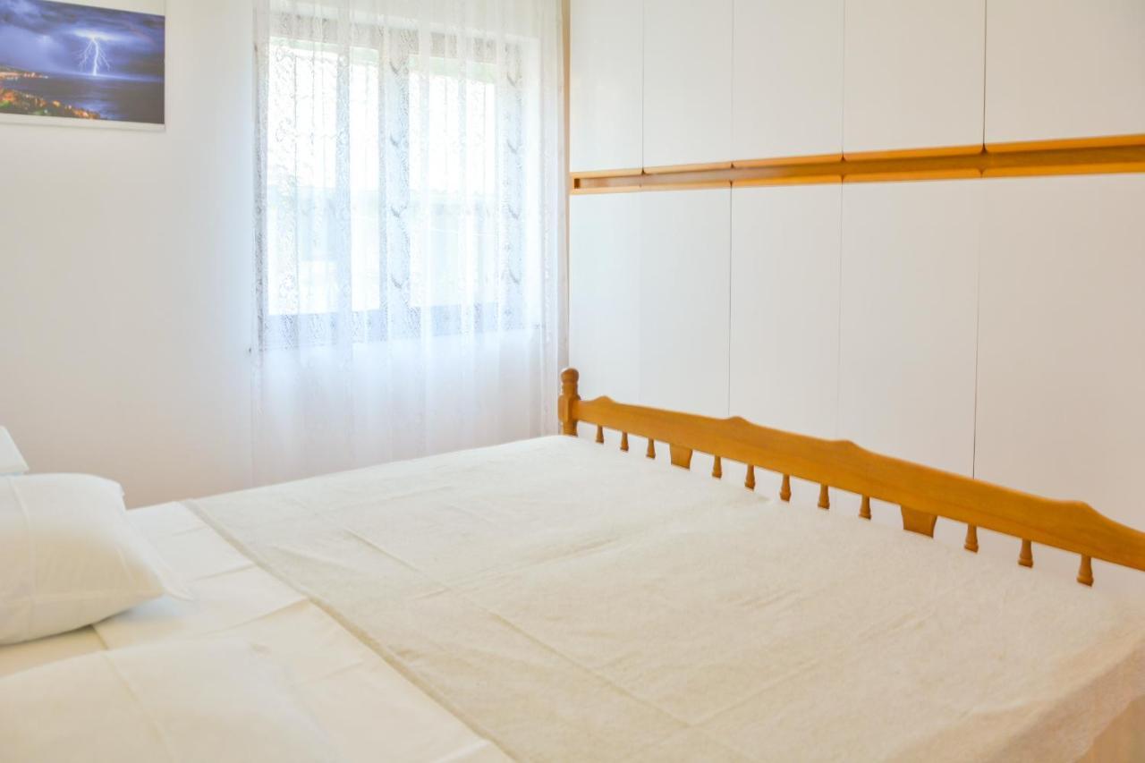 Apartman Gabrijela Senj  Esterno foto